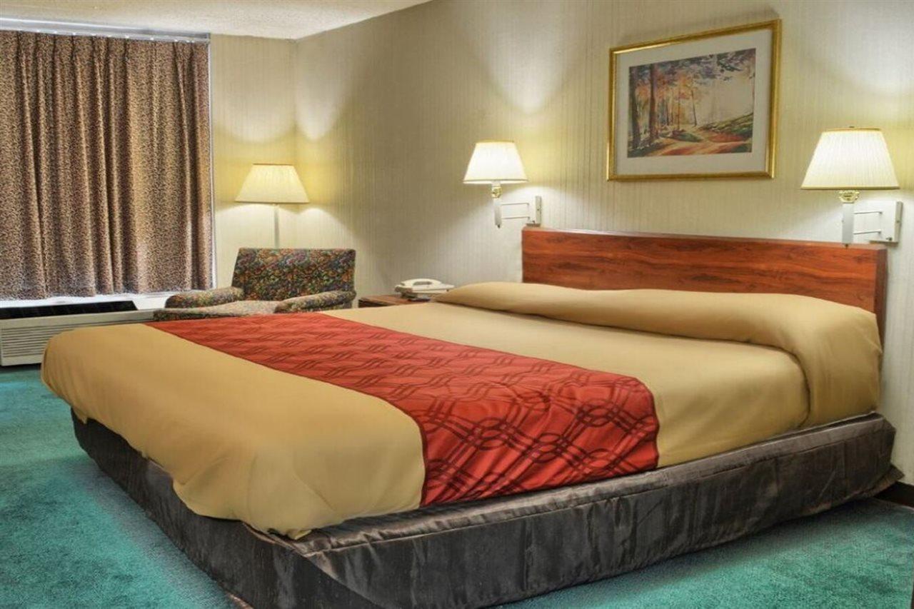 Knights Inn Ашленд Экстерьер фото
